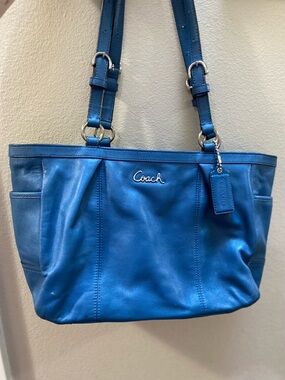 Vintage Coach Gallery East West Leather Tote Bag in”Ocean”or”Saffire” Blue